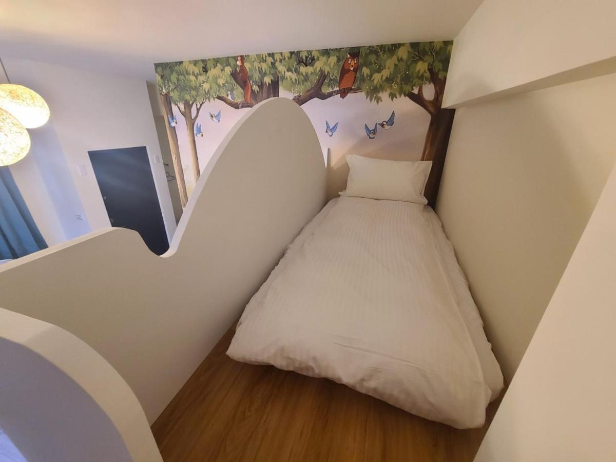 Sunlight Forest Homestay Tainan Exterior foto