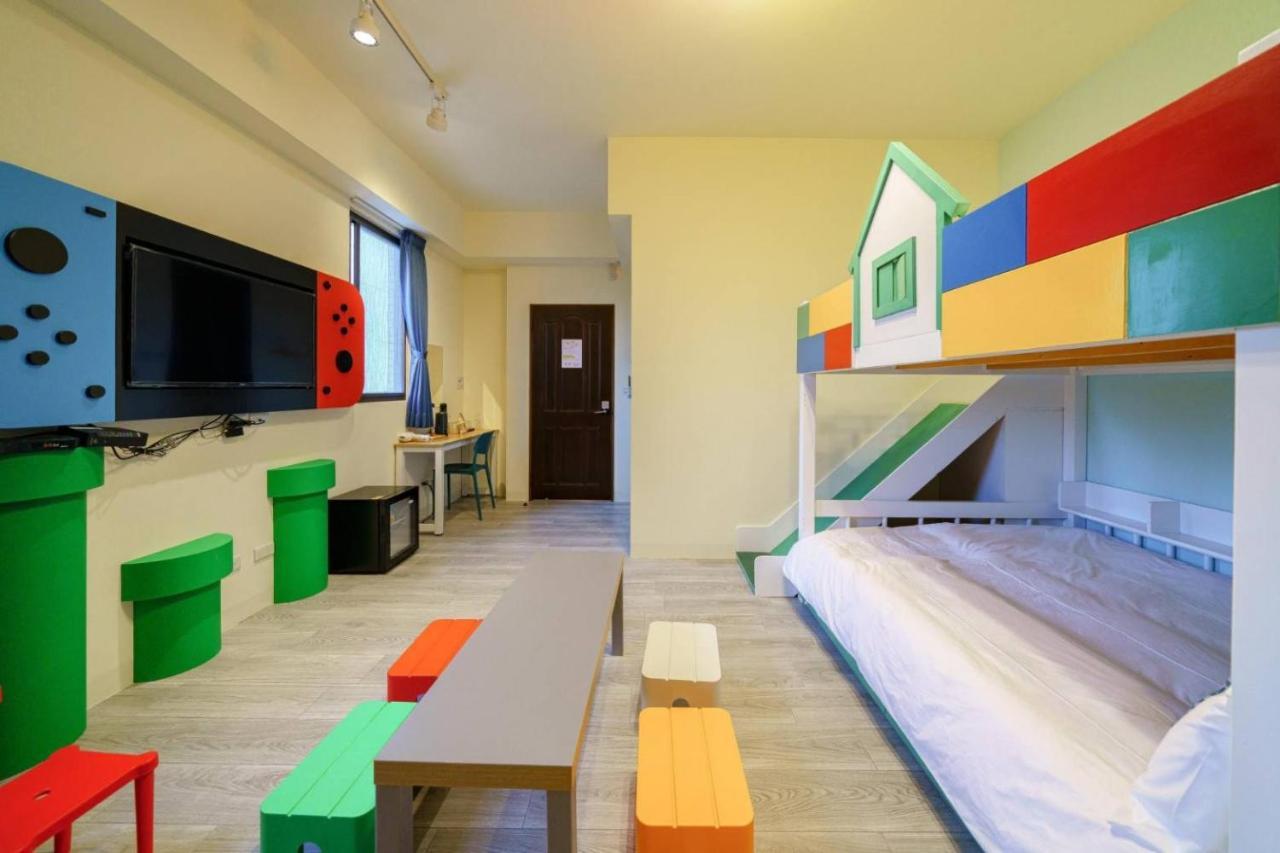 Sunlight Forest Homestay Tainan Exterior foto