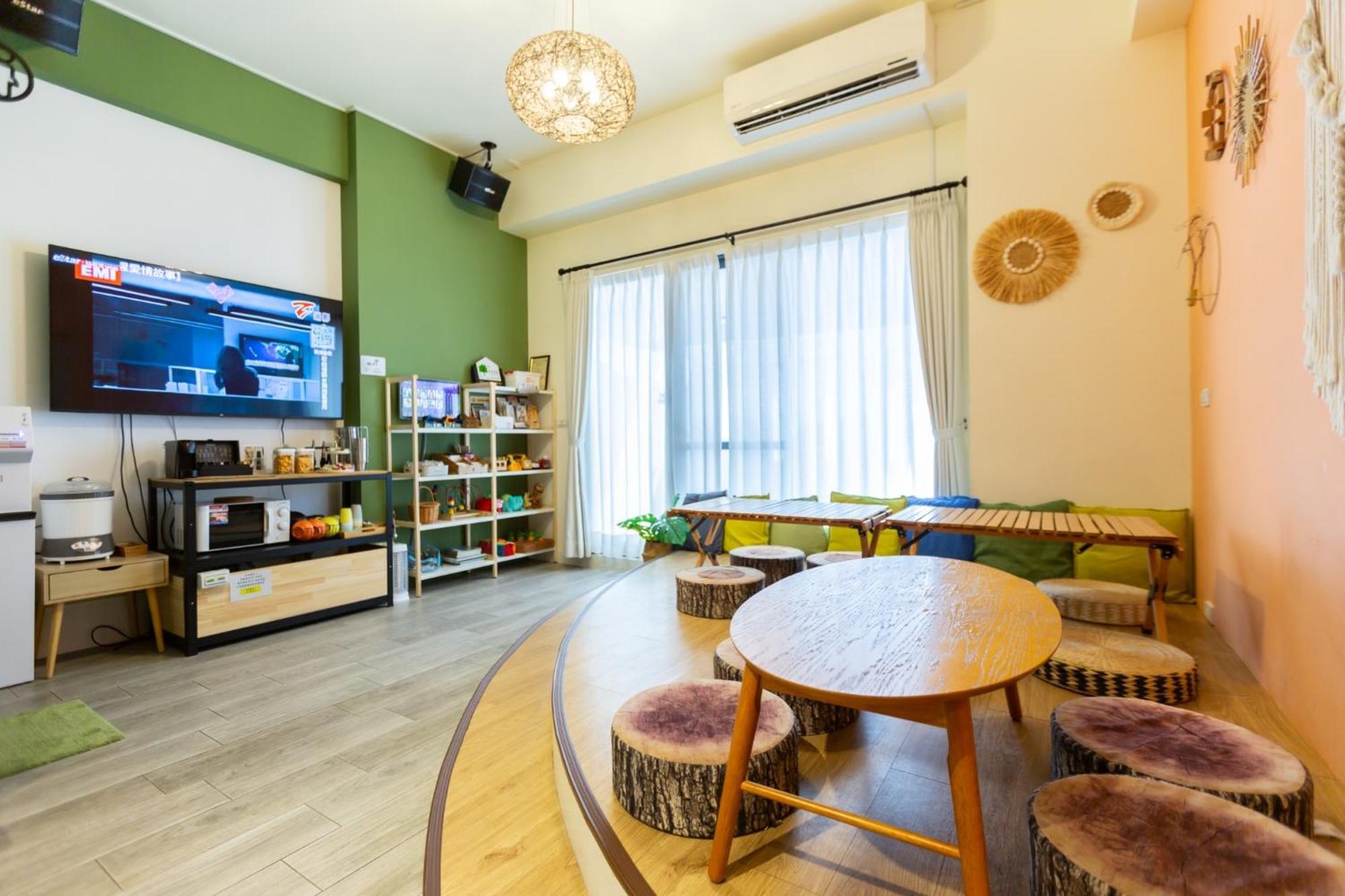 Sunlight Forest Homestay Tainan Exterior foto