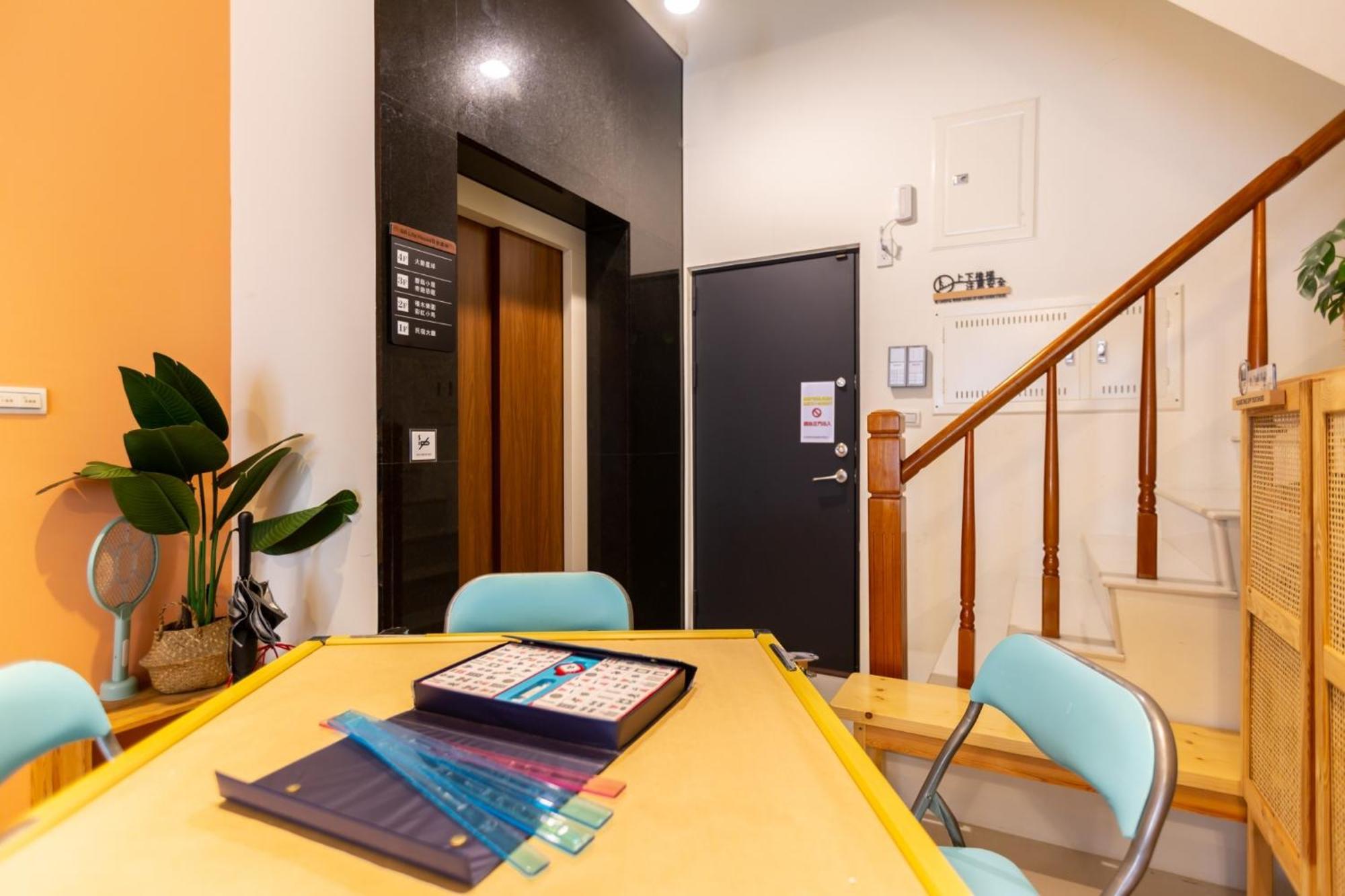 Sunlight Forest Homestay Tainan Exterior foto